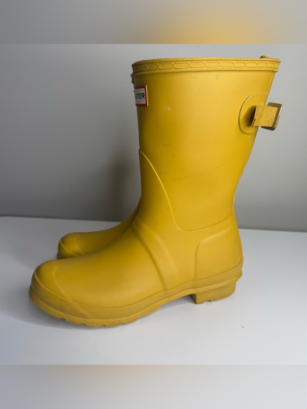 HUNTER Original Women's Short Matte Mustard Yellow Rain Boots Size 7 US - Picture 2 of 15